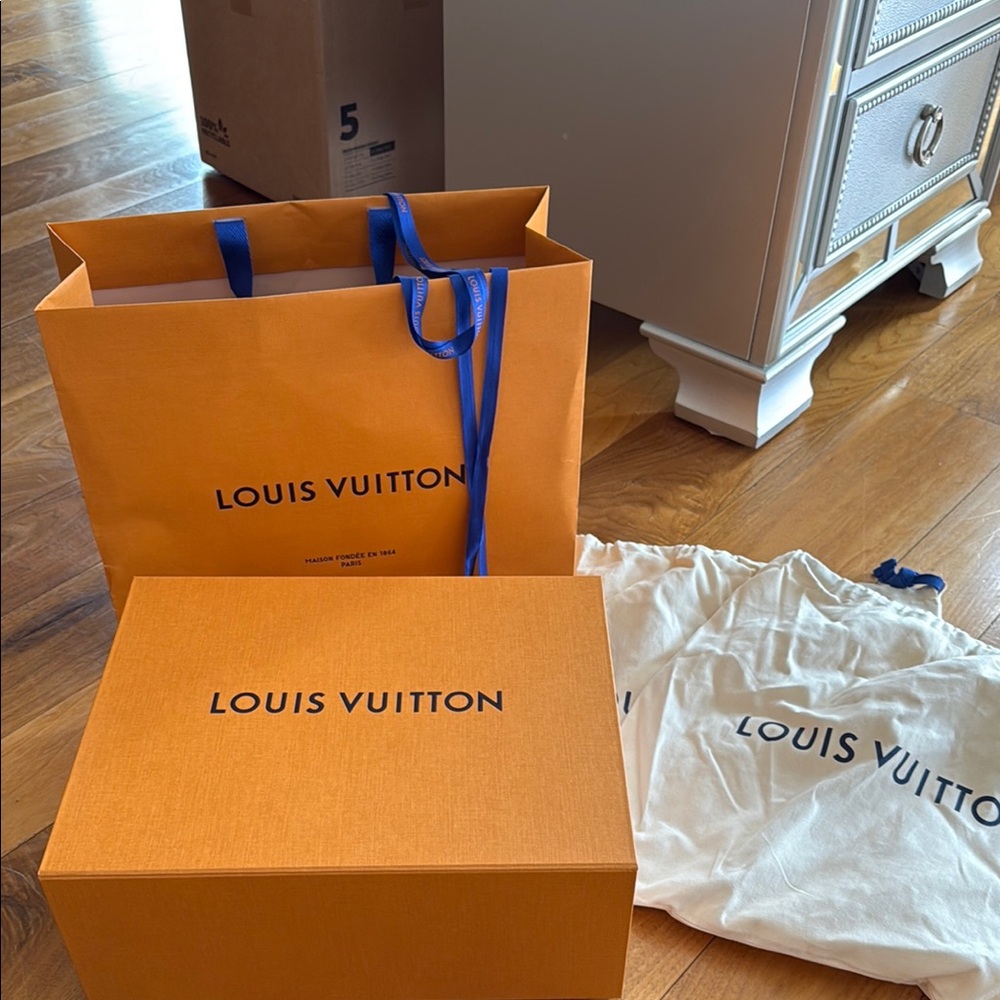 Louis Vuitton Orange Gift Set